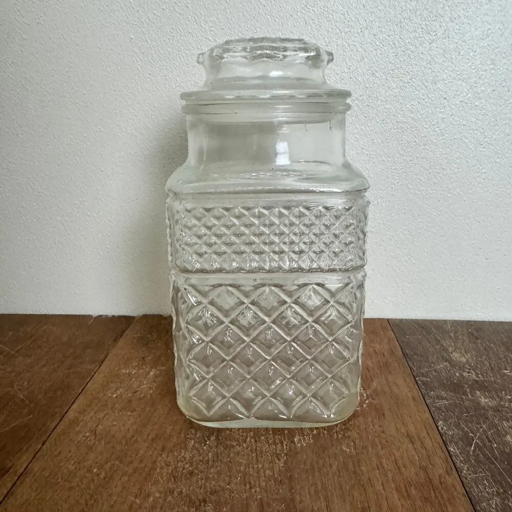 Vintage Clear Pressed Glass Diamond Point Square Apothecary Jar Canister Lid‎
